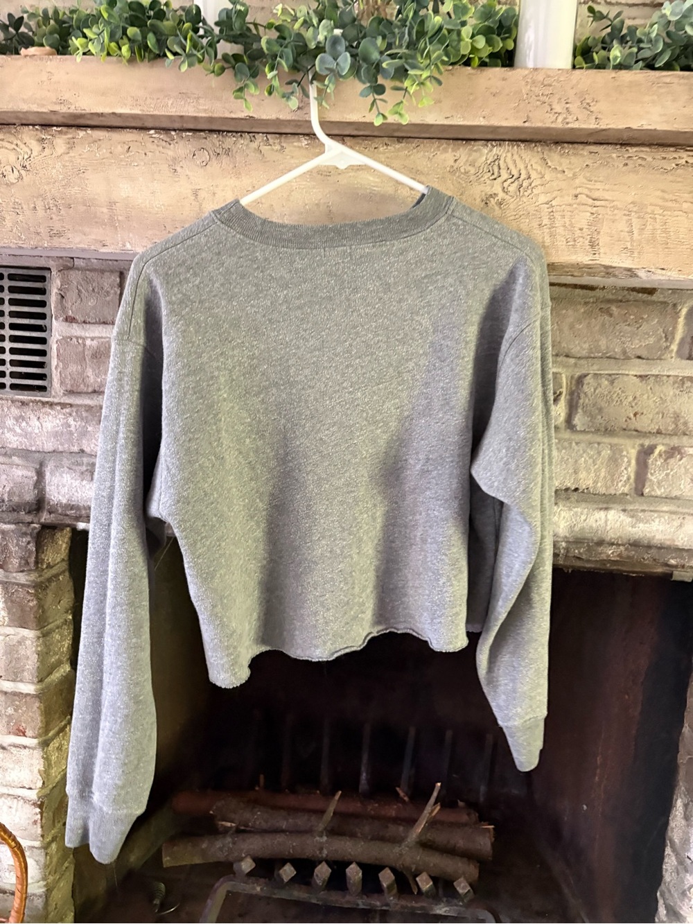 Gray Cropped Alien Patch Sweatshirt - Picture 4 of 4